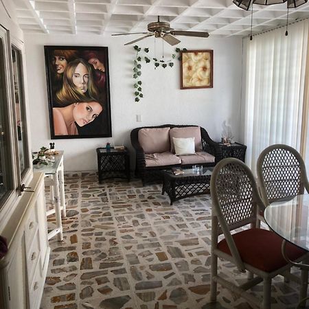 Appartamento Departamento Sobre Costera, 1Min La Quebrada, 3M Playas Y Yates Acapulco Esterno foto